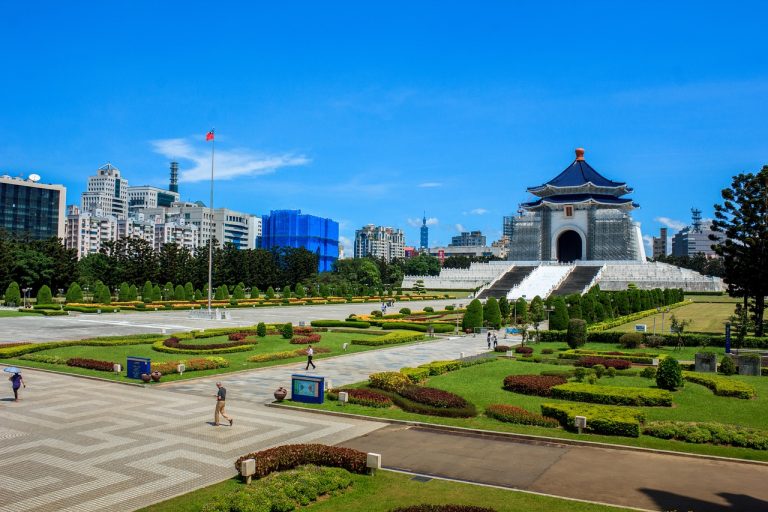 Liver cancer survivor story — Mr. Dong, Taipei, Taiwan
